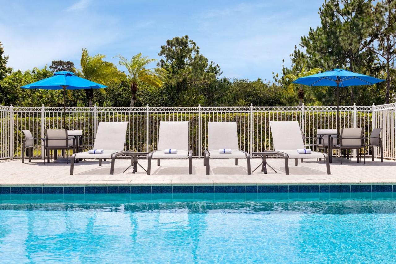 Holiday Inn Express Hotel & Suites Fort Pierce West By Ihg Extérieur photo