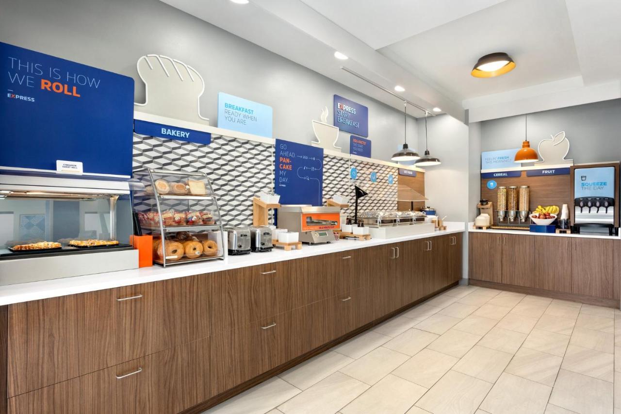 Holiday Inn Express Hotel & Suites Fort Pierce West By Ihg Extérieur photo
