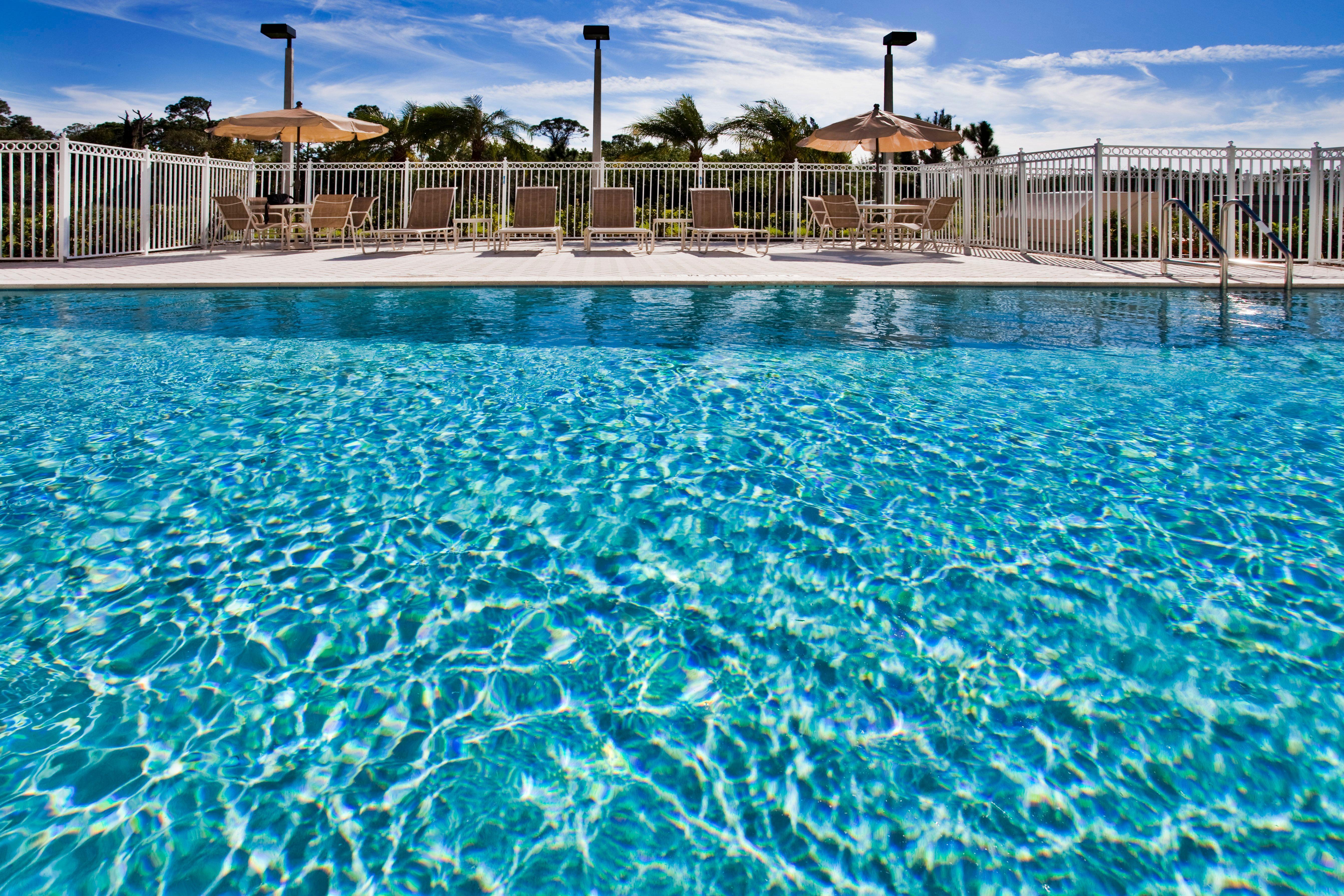 Holiday Inn Express Hotel & Suites Fort Pierce West By Ihg Extérieur photo